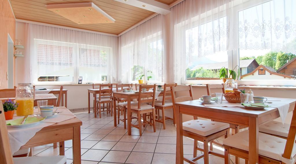 Gaestehaus Lutschounig Faak am See Exterior photo